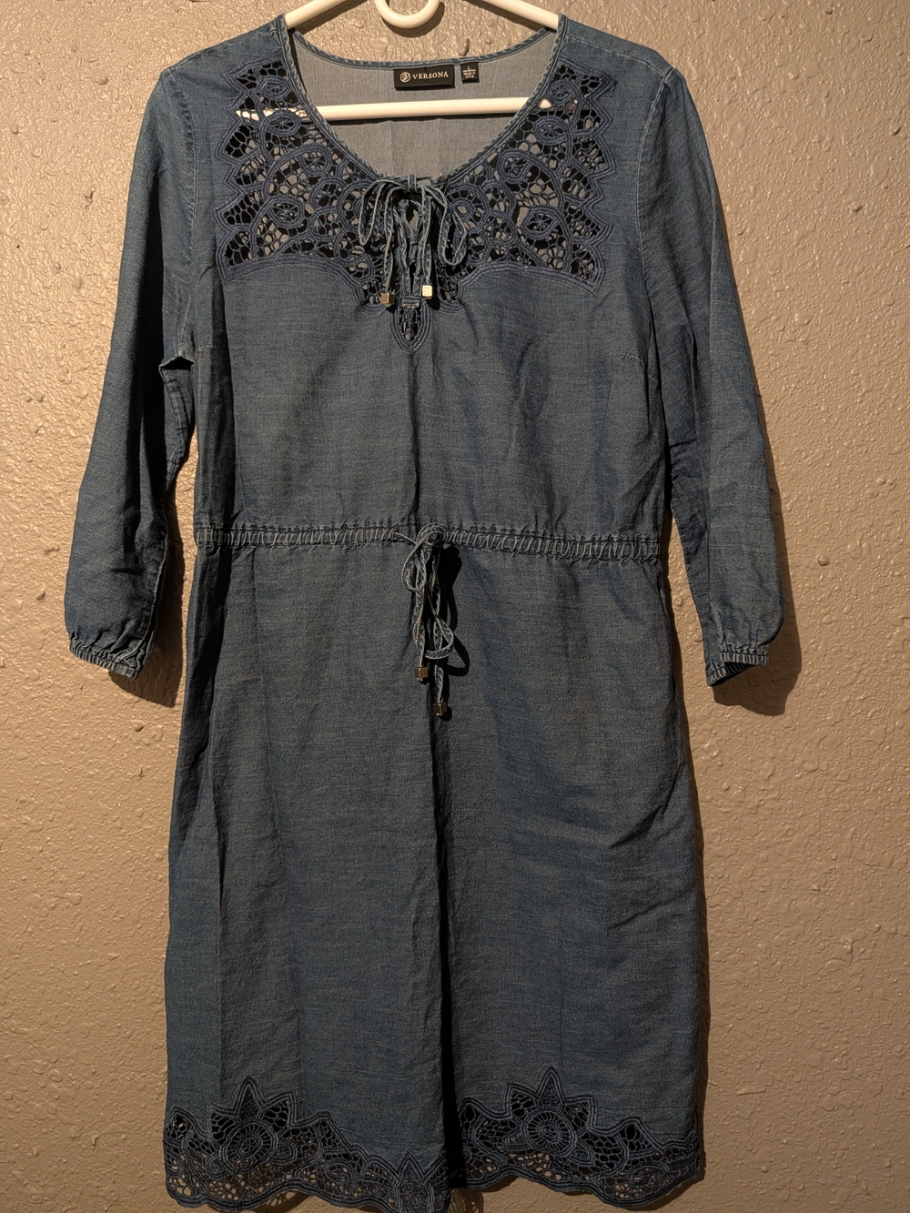 Sz L Blue Denim-Style Crochet Yoke Tie-Waist Dress